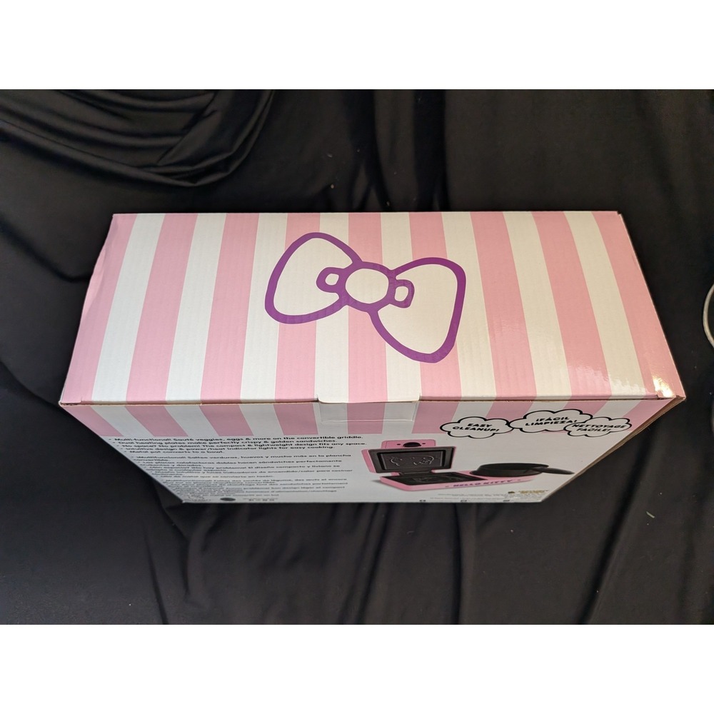 Hello Kitty Model Soup and Sandwich Maker - Pink & Black